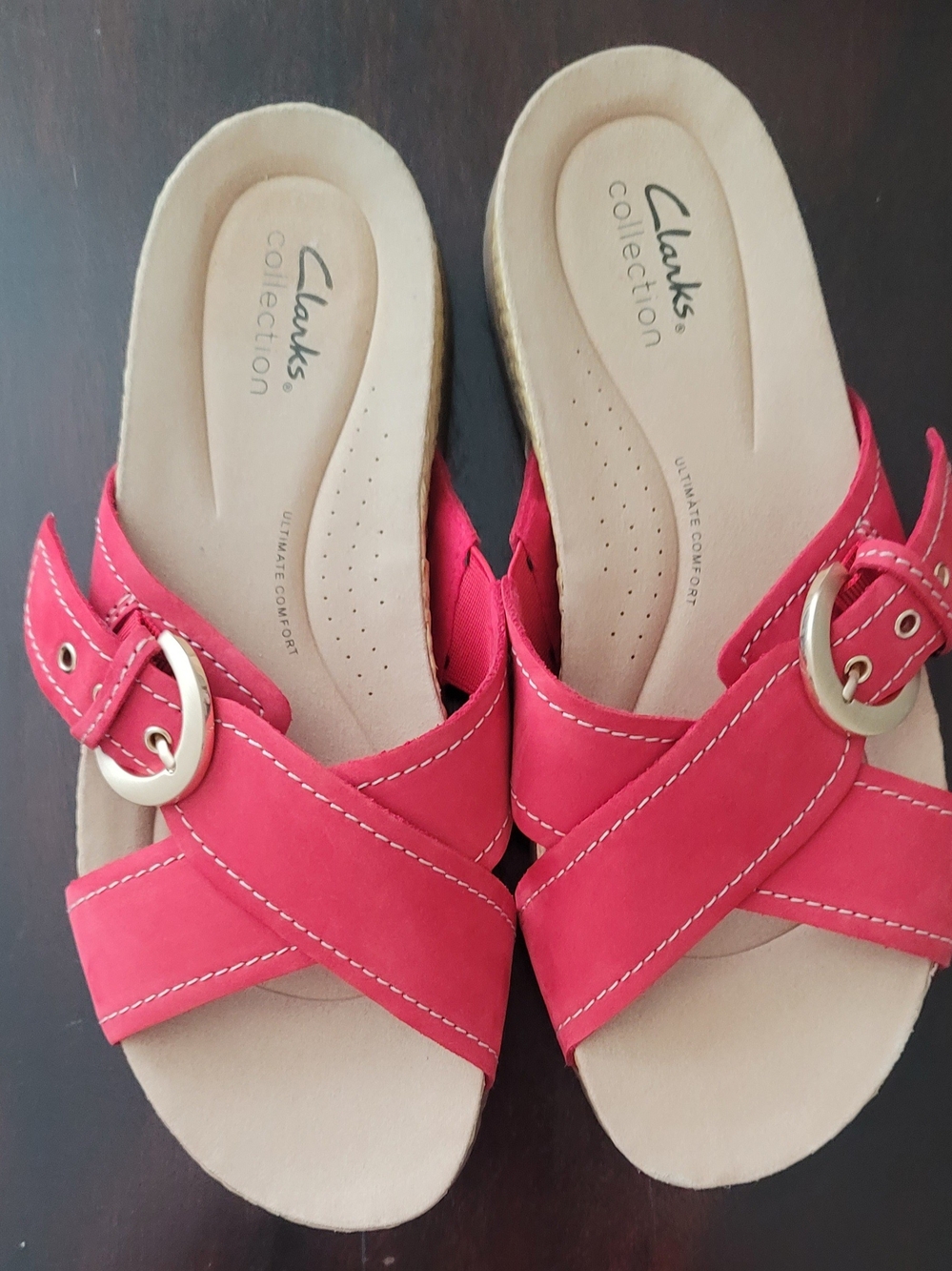 New Clarks Collection Women's Red Buckle Slide Mules